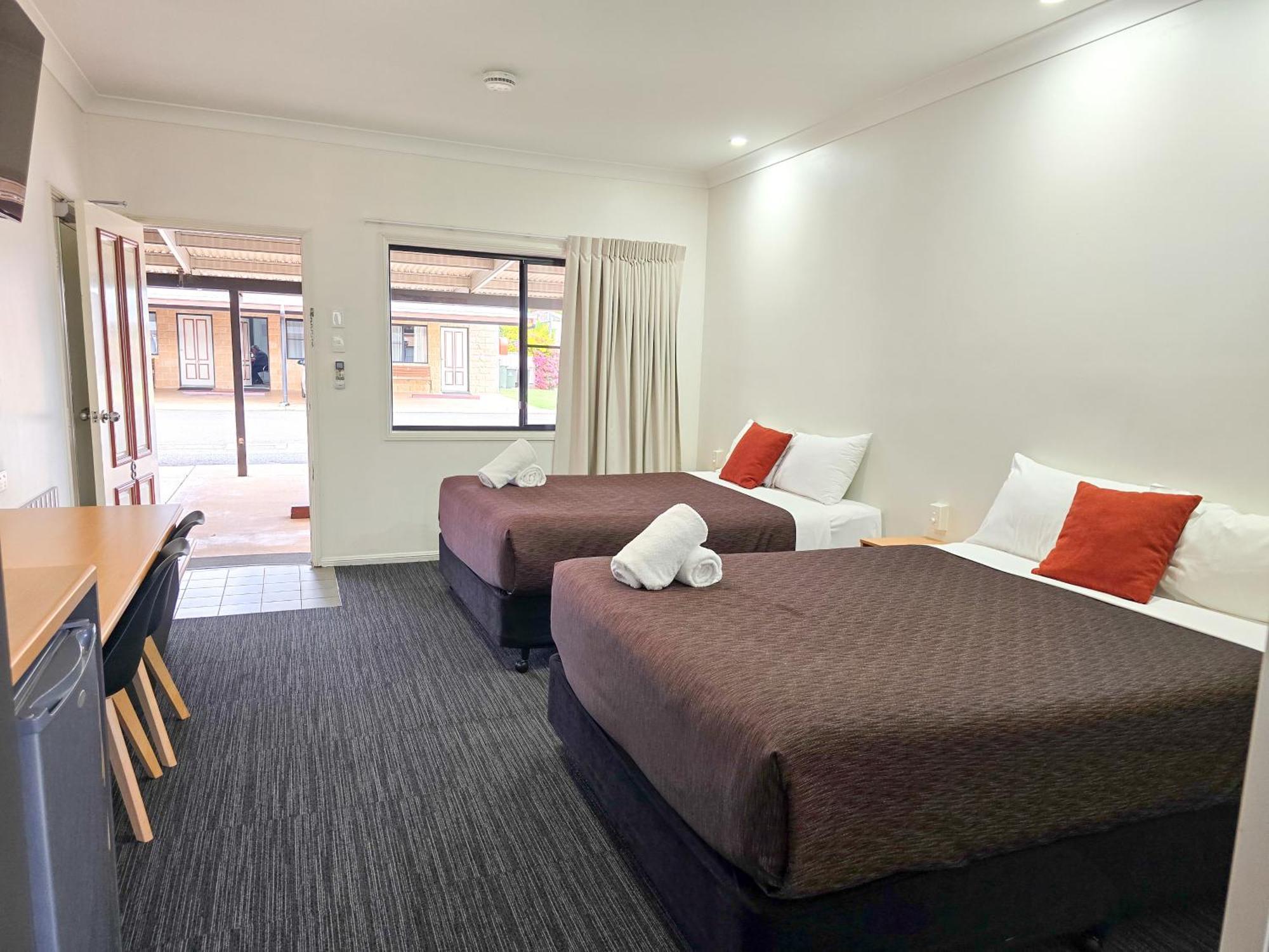 Ascot Lodge Motor Inn Kingaroy Exterior foto